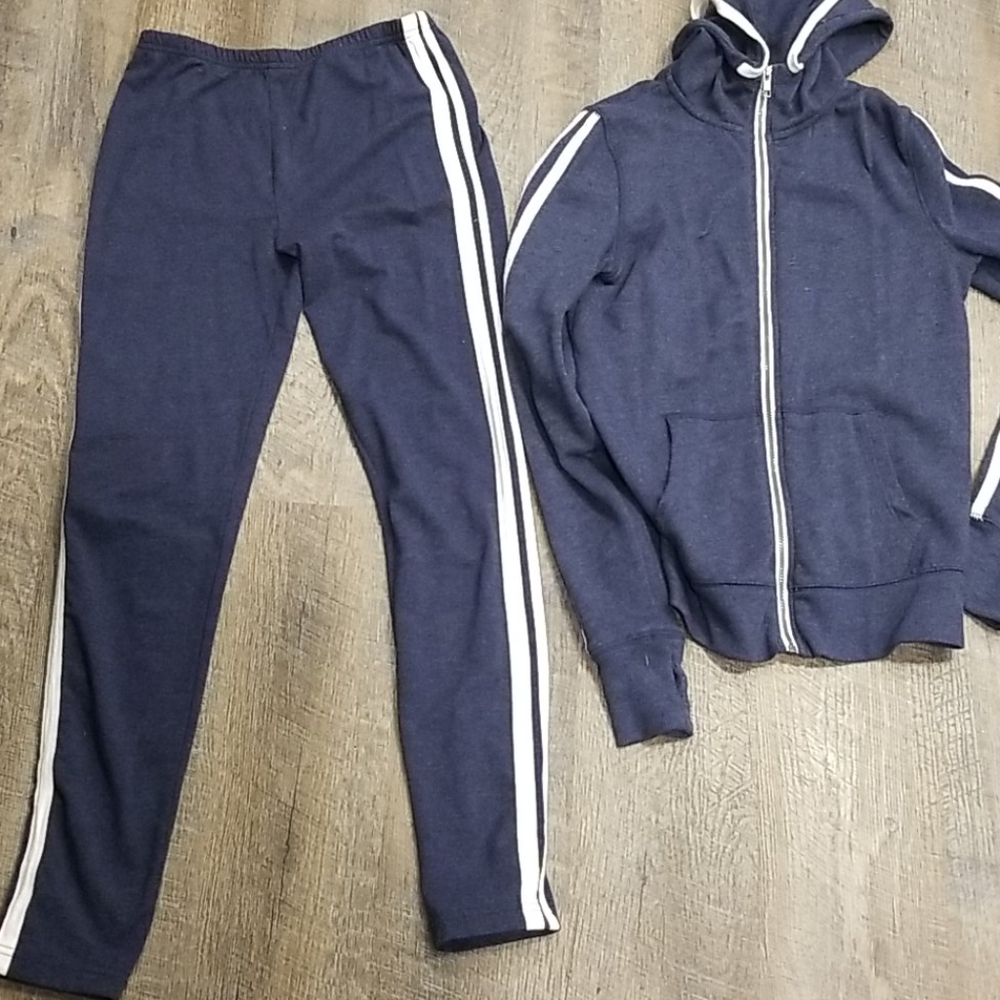 Jogging suit
